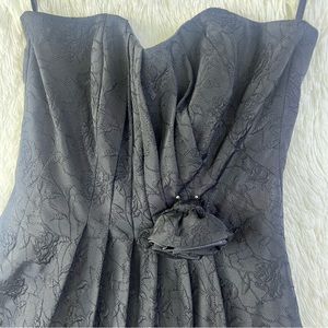 White House Black Market Embroidered Rose Short‎ Formal Dress Cocktail Size 6